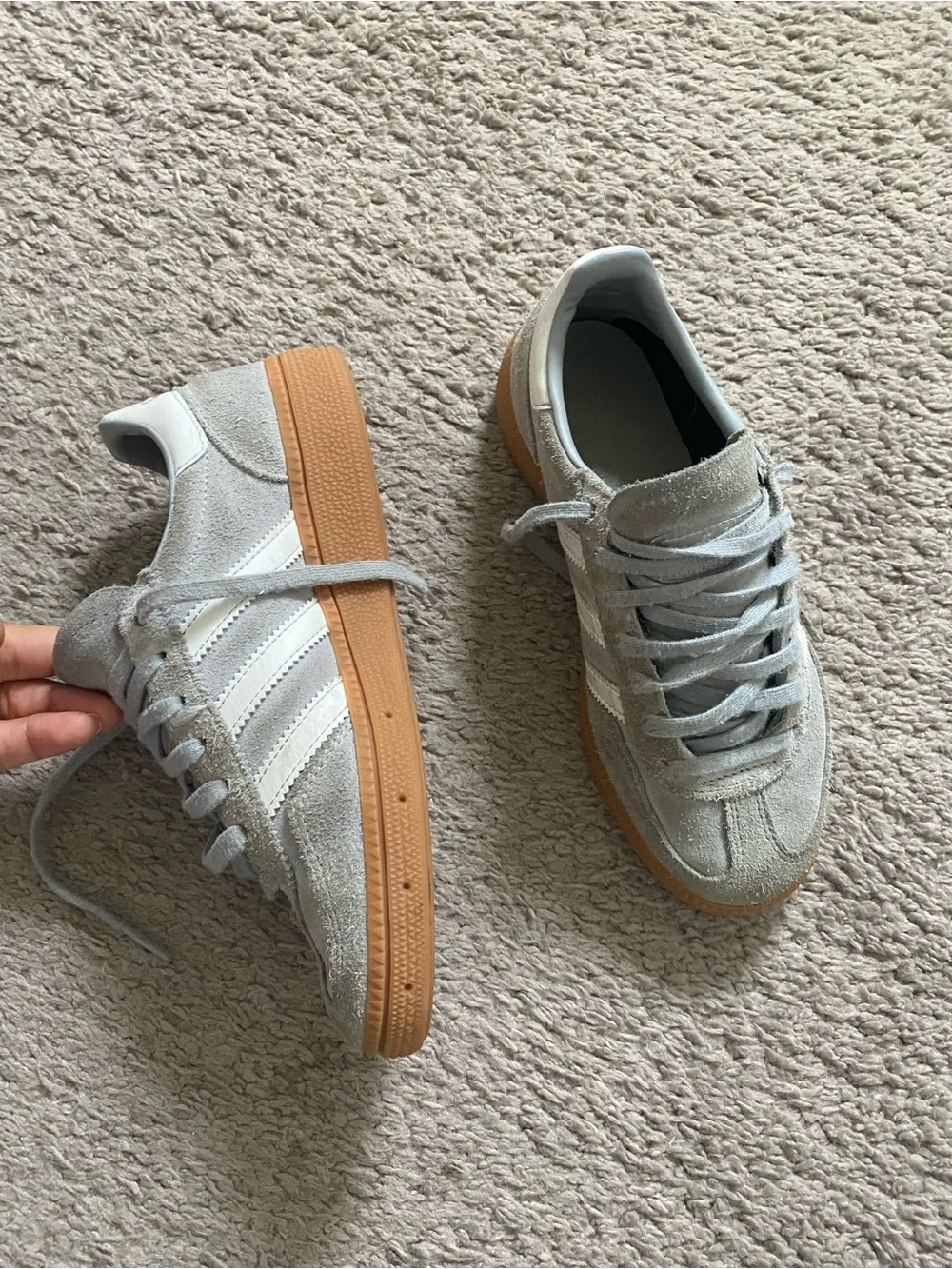 Kids adidas Suede Sneakers in Light Gray with Gum Sole